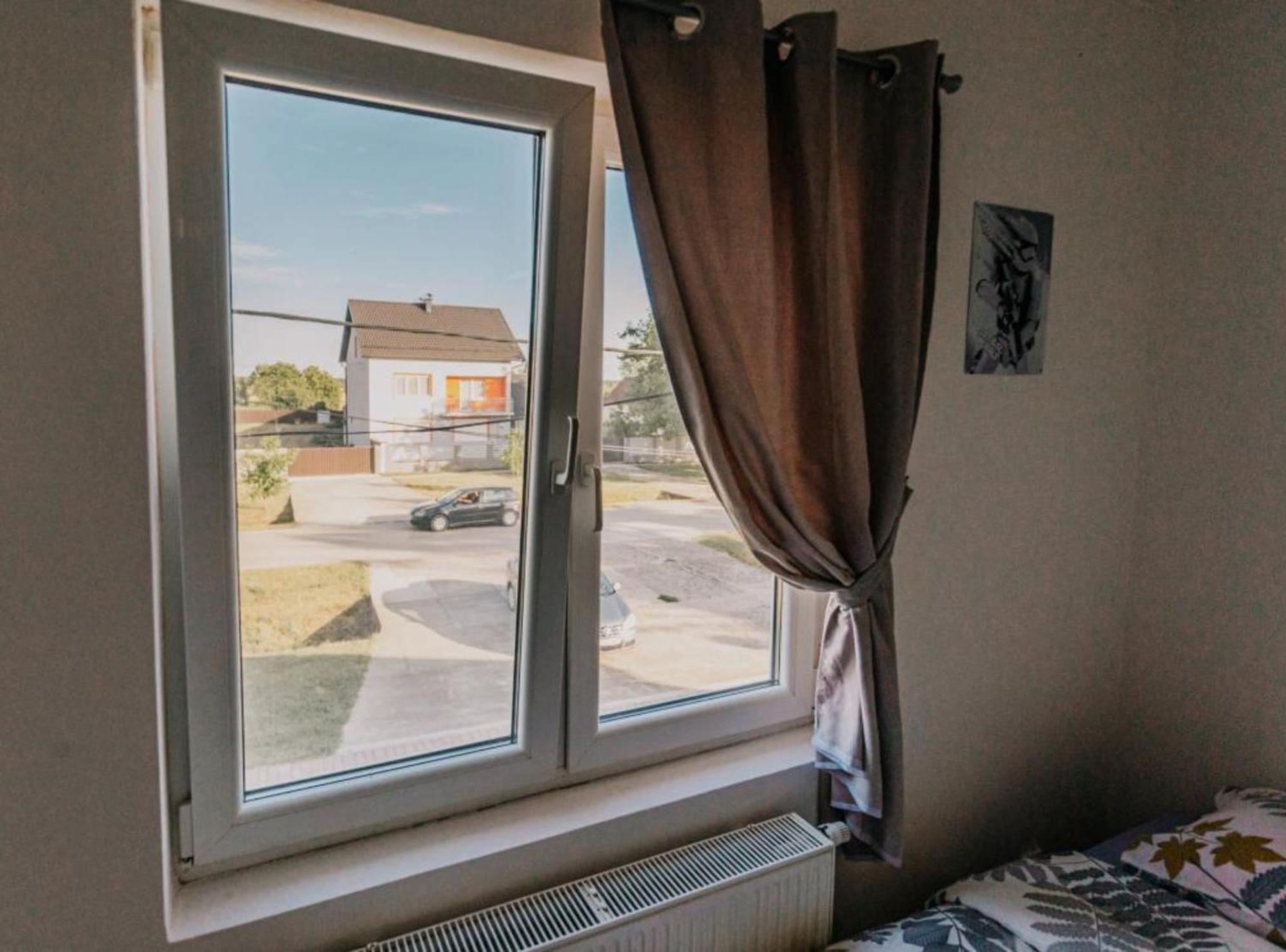 Apartmani Tea I Toni Gradiste Exterior photo
