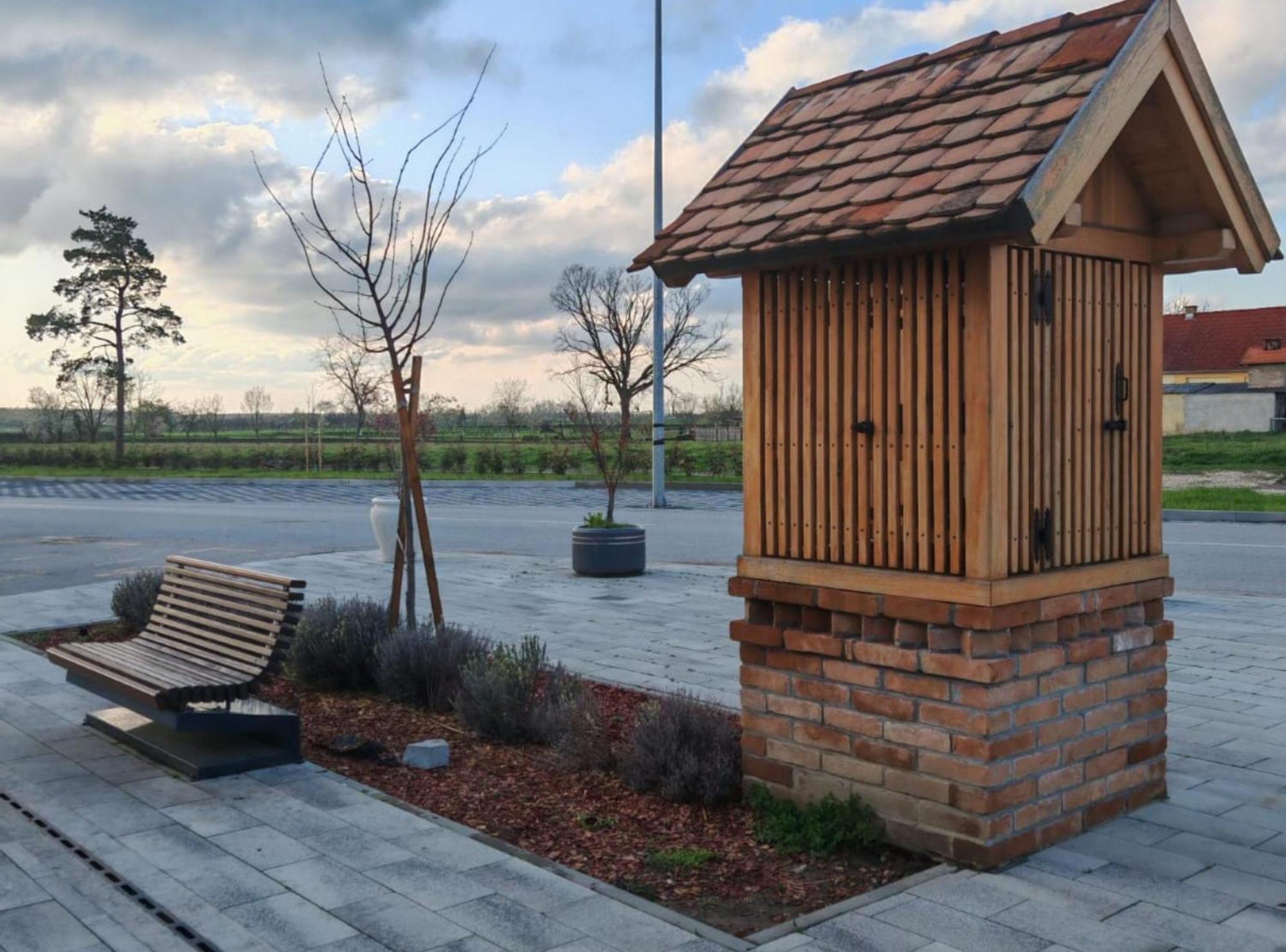 Apartmani Tea I Toni Gradiste Exterior photo