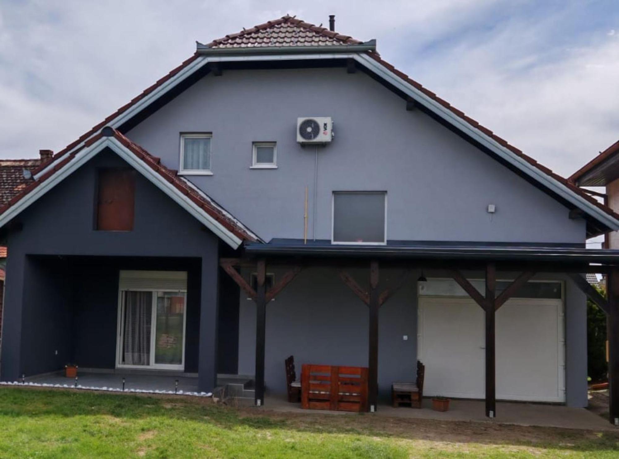 Apartmani Tea I Toni Gradiste Exterior photo
